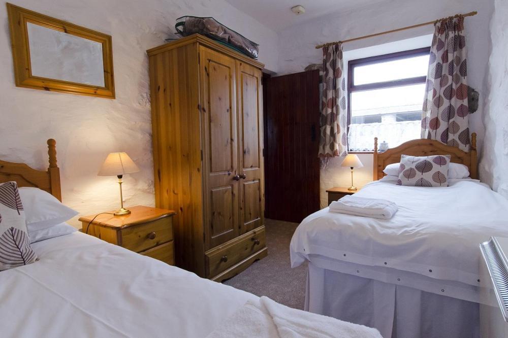 Hafoty Farm Cottages 카나번 외부 사진