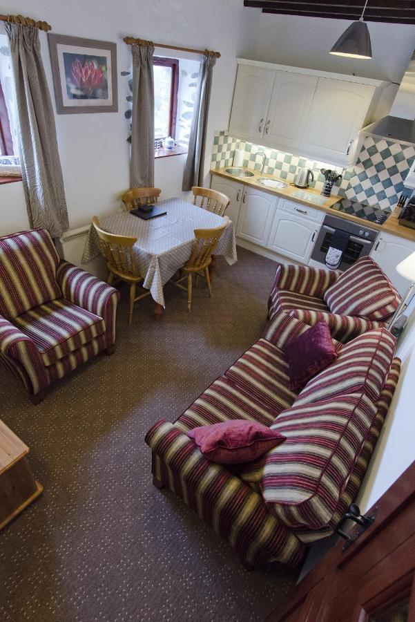 Hafoty Farm Cottages 카나번 외부 사진