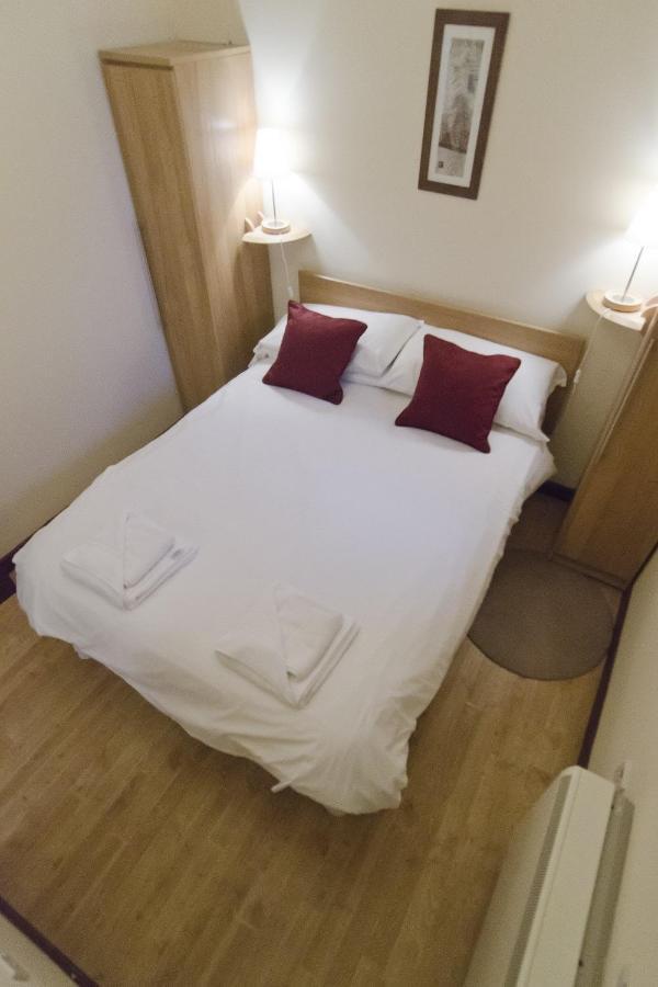 Hafoty Farm Cottages 카나번 외부 사진