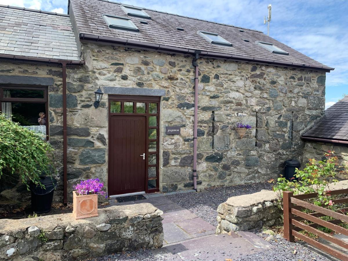 Hafoty Farm Cottages 카나번 외부 사진
